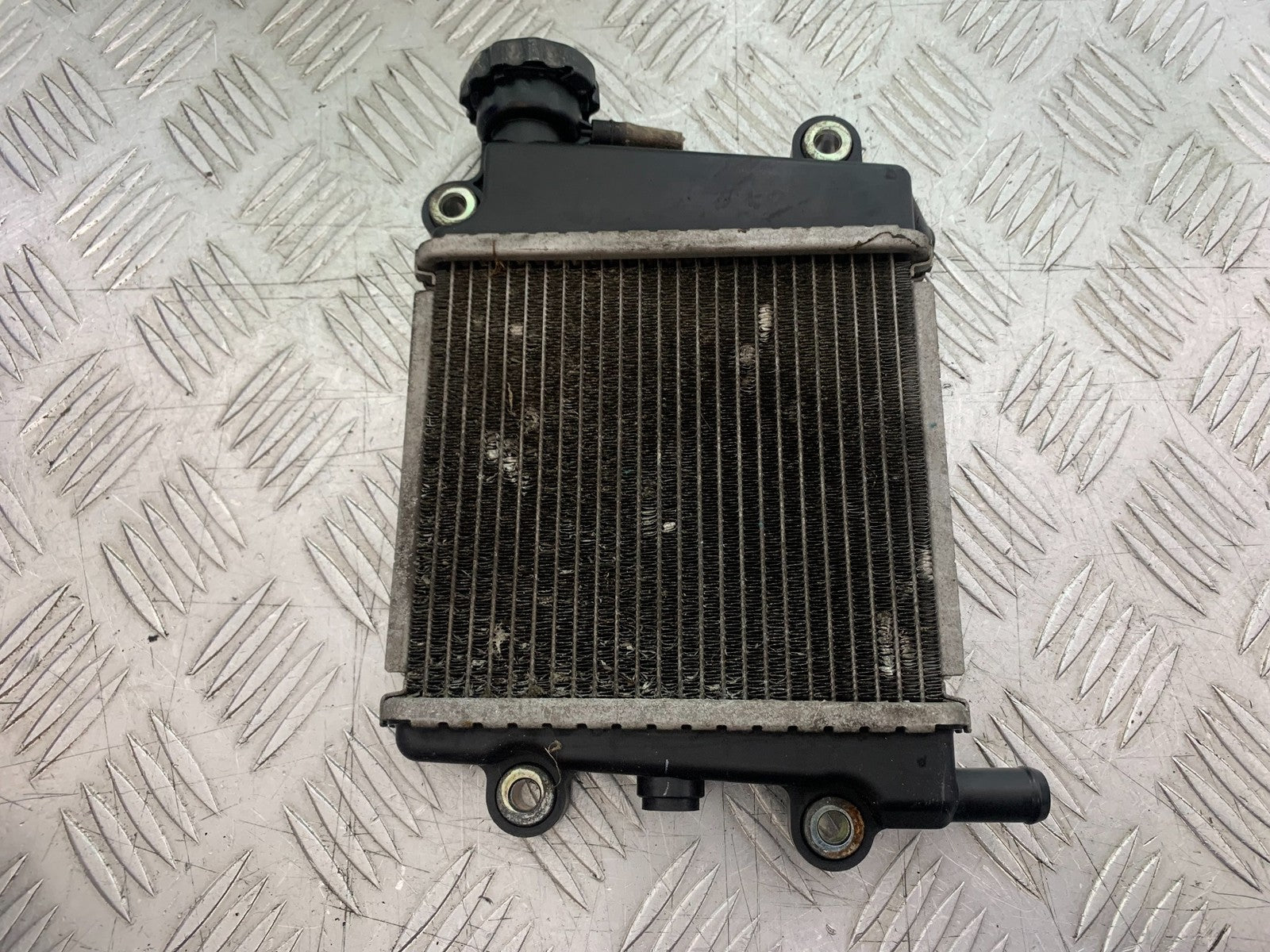 YAMAHA NMAX-125 N MAX 125 RADIATOR YEAR 2015-2020  (CMB1231)
