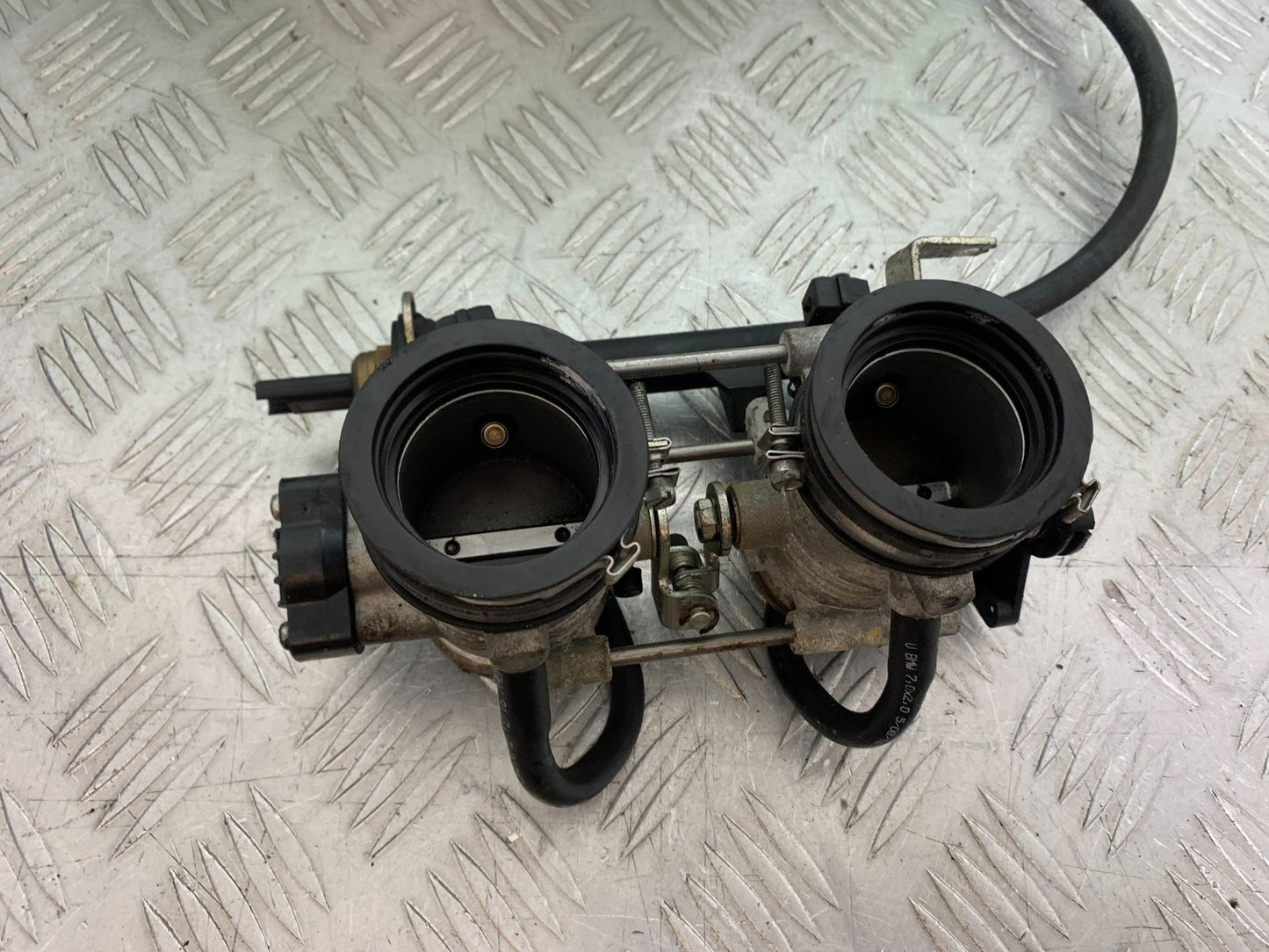 BMW F800 GT THROTTLE BODIES  YEAR 2013-2017 (CMB1248)