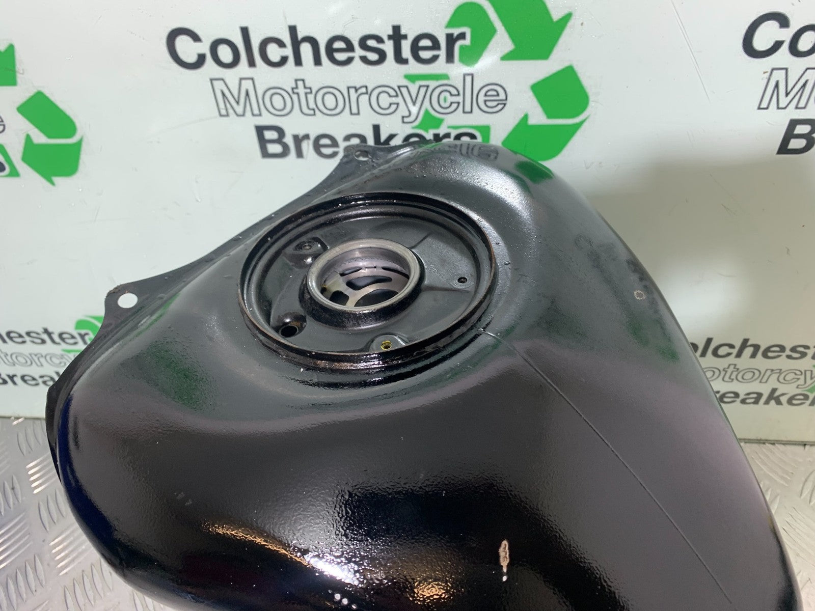 HONDA CBR1000 rr FIREBLADE PETROL TANK  2008-2011 (CMB1253)