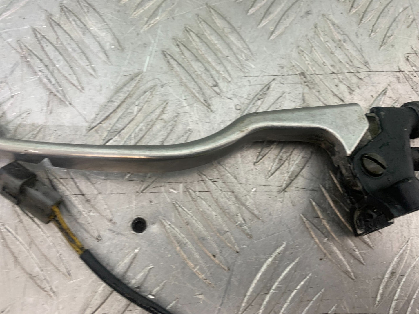 APRILIA 650 PAGASO STRADA CLUTCH LEVER AND BRACKET   YEAR 2005-2010 (CMB1260)