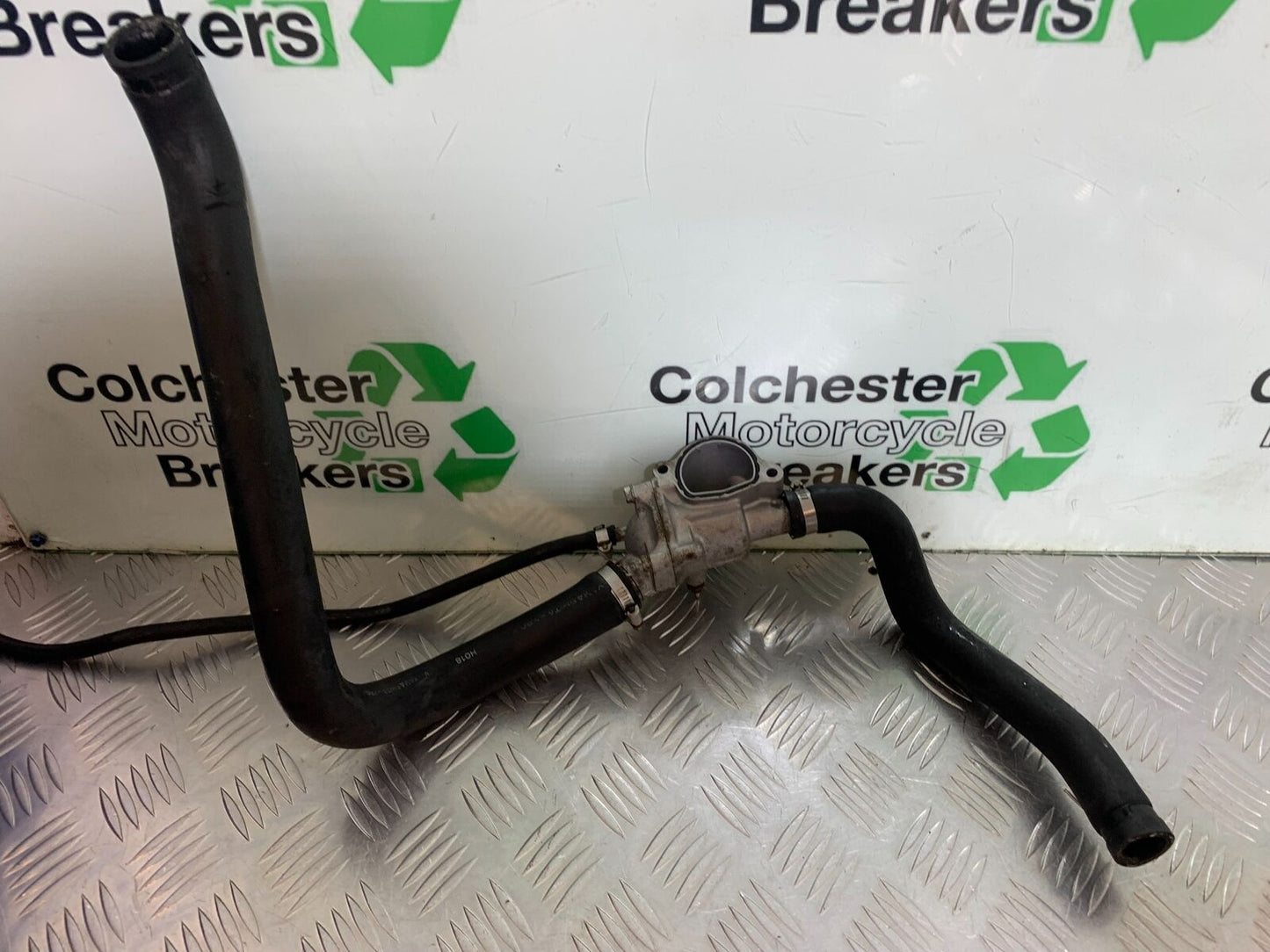 HONDA CBR1100 BLACKBIRD THERMOSTAT  YEAR 1996-1998 (CMB1017)