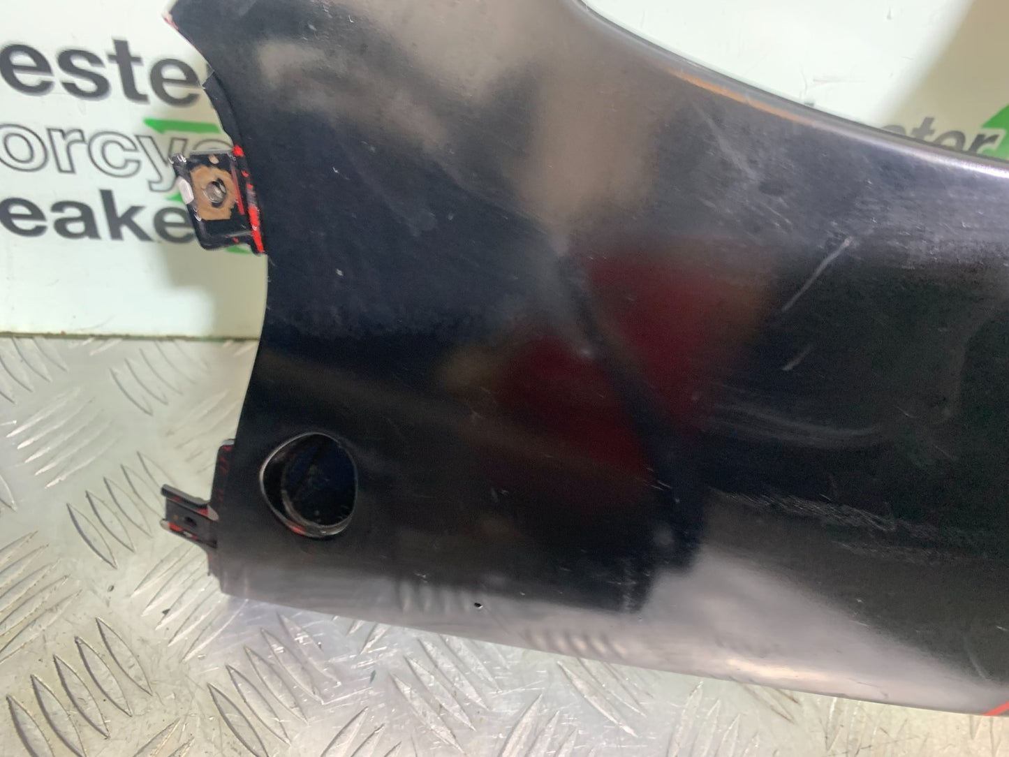 SUZUKI GSXR600 GSXR 600 SRAD LEFT FAIRING PANEL YEAR 1997-2000 (CMB1276)