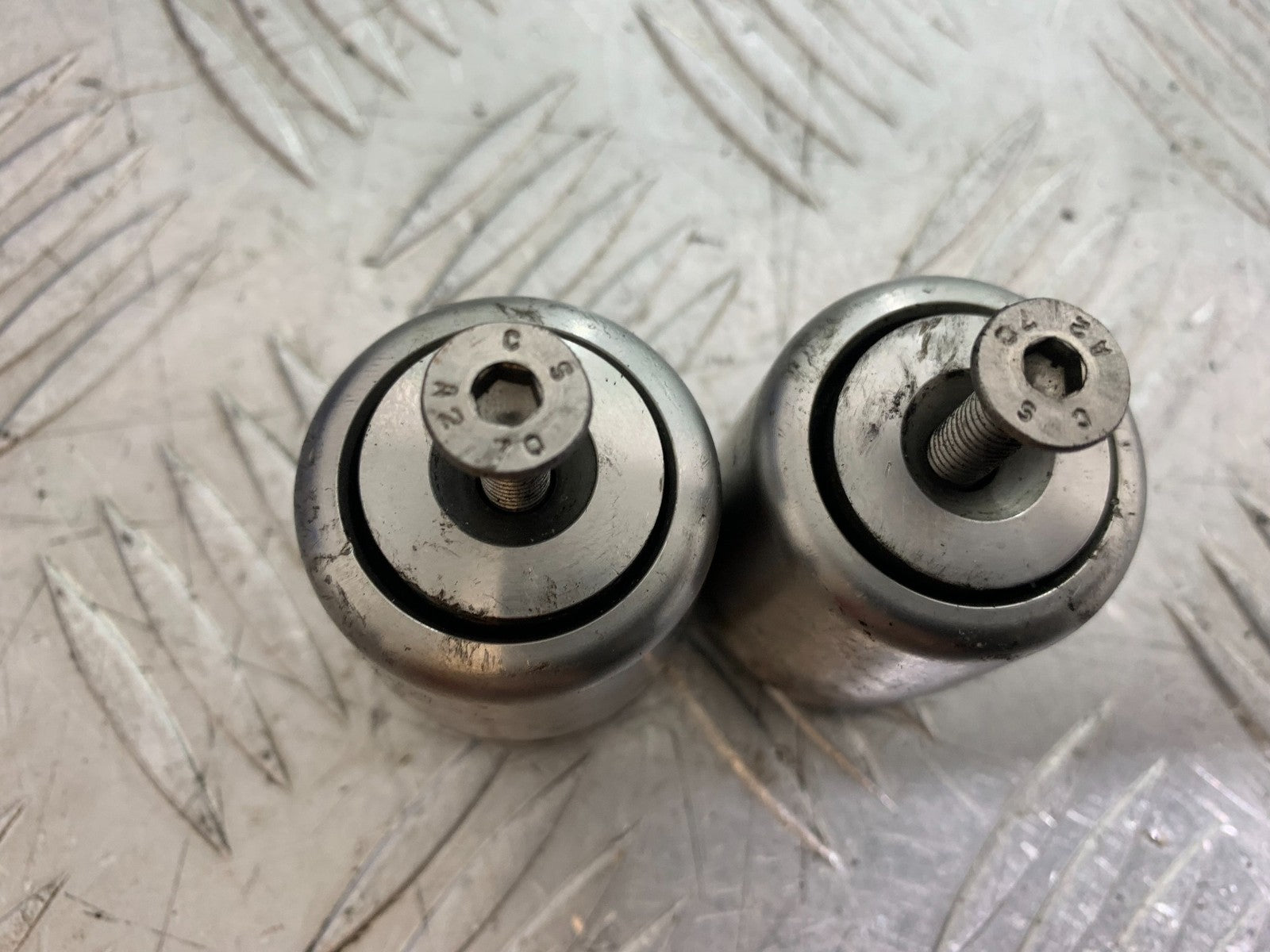 TRIUMPH 1050 SPRINT ST BAR END WEIGHTS 2003-2011 (CMB1285)