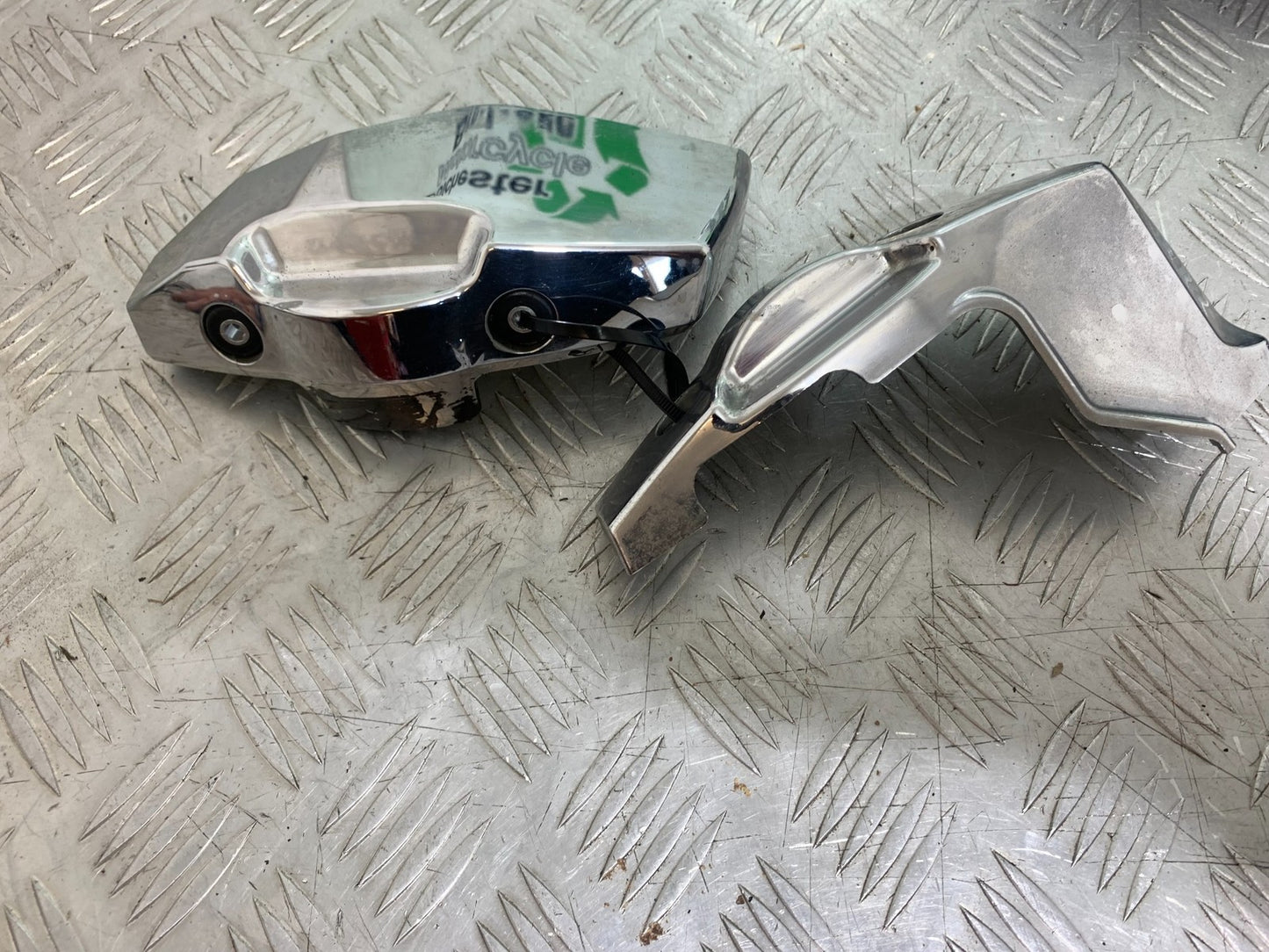 YAMAHA XVS 1300 MIDNIGHT STAR FRONT HEAD COVERS  YEAR 2007-16 (CMB1200)