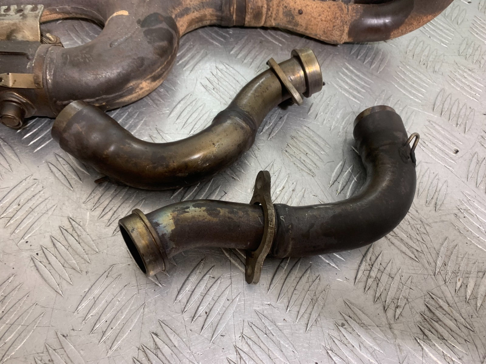 APRILIA TUONO 1000 V4R EXHAUST DOWNPIPES YEAR 2011-13  (CMB1331)