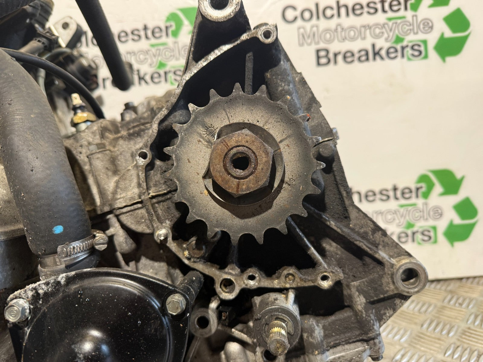 TRIUMPH 955i SPRINT ST ENGINE YEAR 1999-04 (CMB1230)