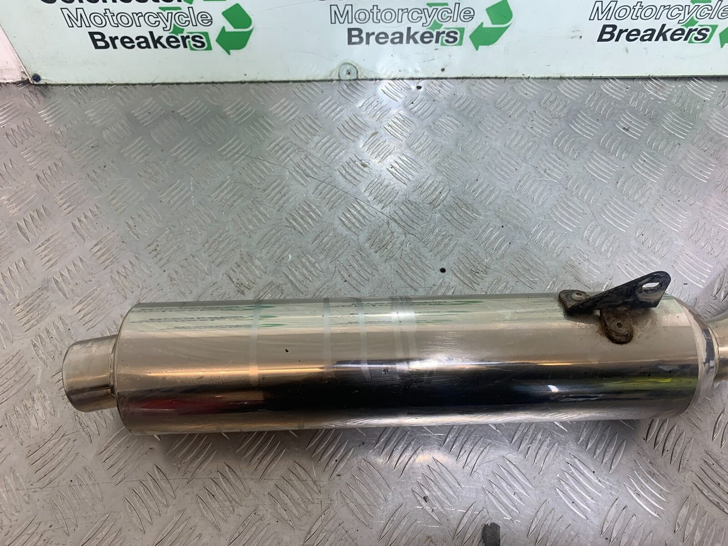 TRIUMPH 955i SPRINT ST SILENCER YEAR 1999-2004 (CMB1124)