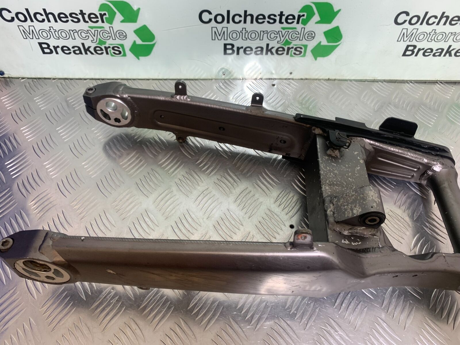 KAWASAKI Z1000 Z 1000 SX SWINGARM YEAR 2011-13 (CMB1000)
