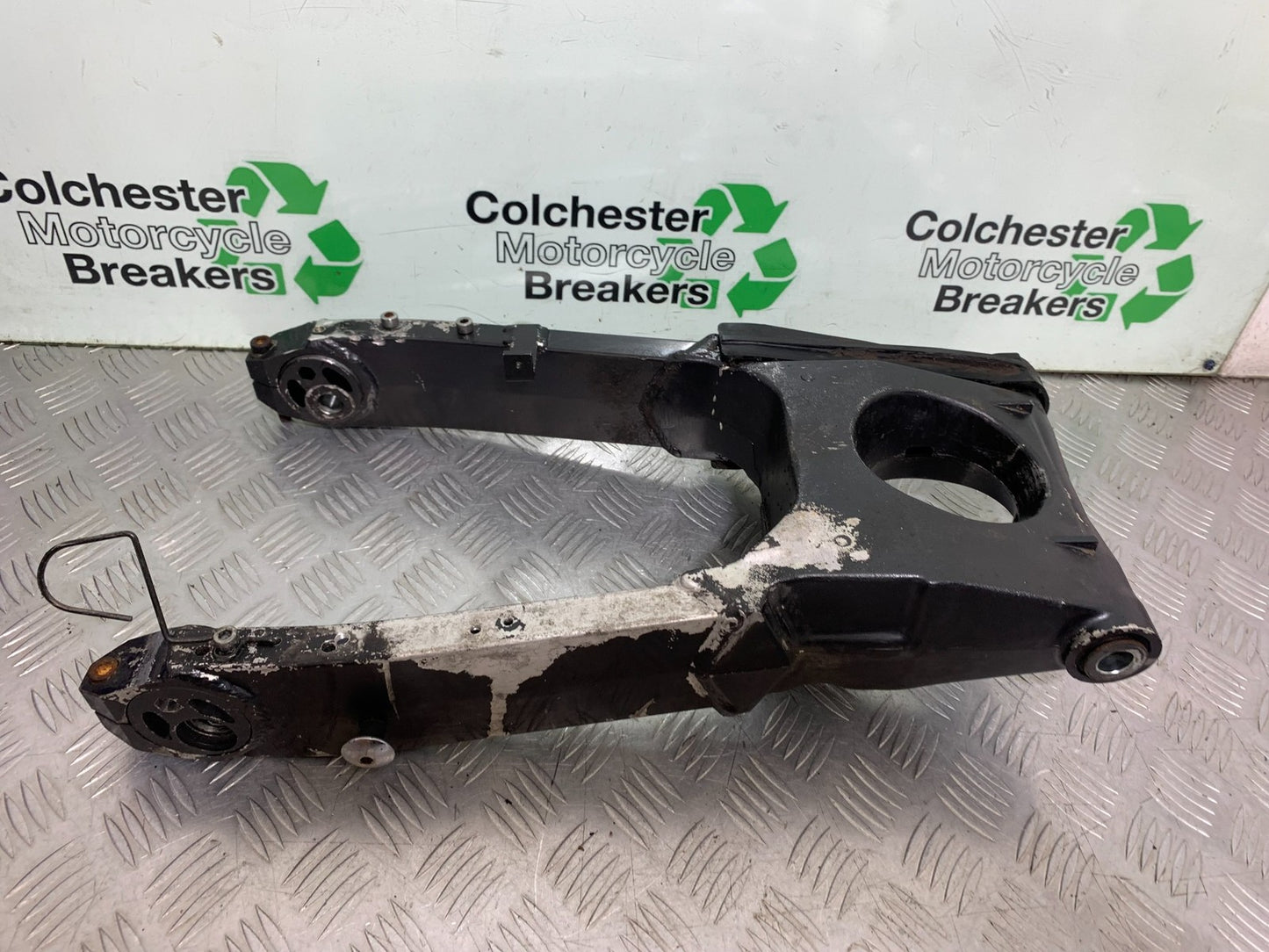 KAWASAKI ZZR1100 D SWINGARM   YEAR 1993-2001 (CMB1189)