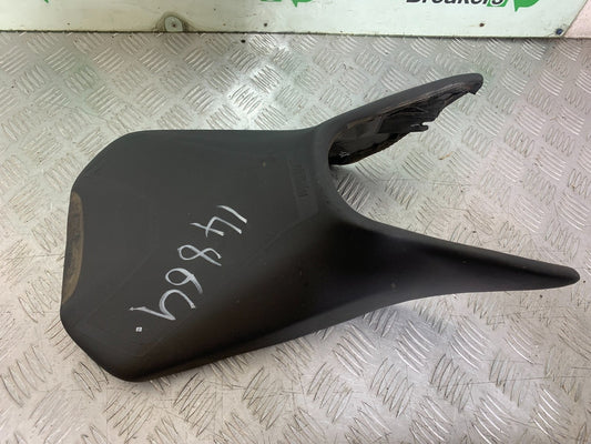 KTM 125 DUKE FRONT SEAT  YEAR 2018-2023 (CMB1185)