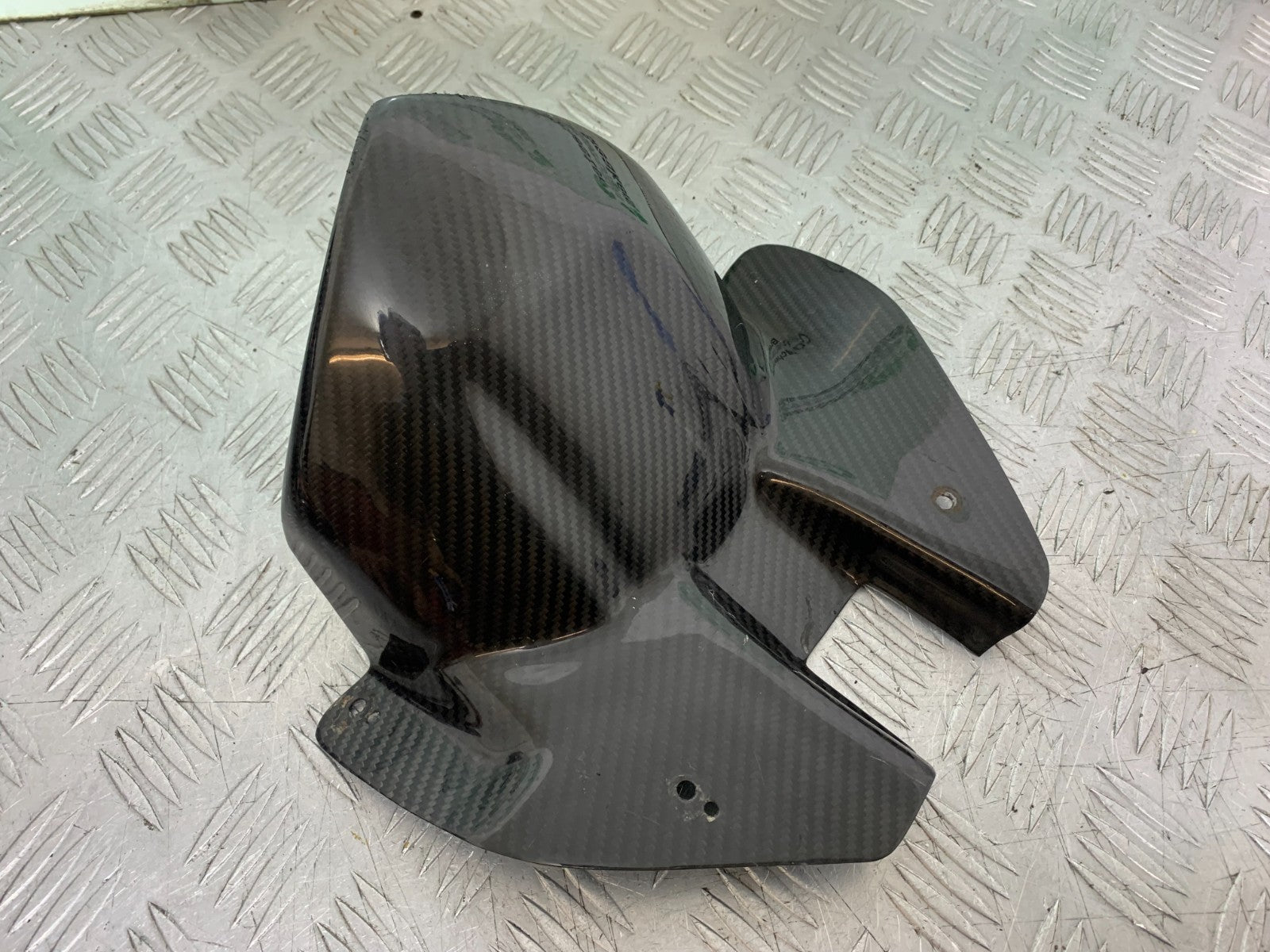 HONDA CBR1000 RR CARBON HUGGER  YEAR  2008-2011 (CMB1330)