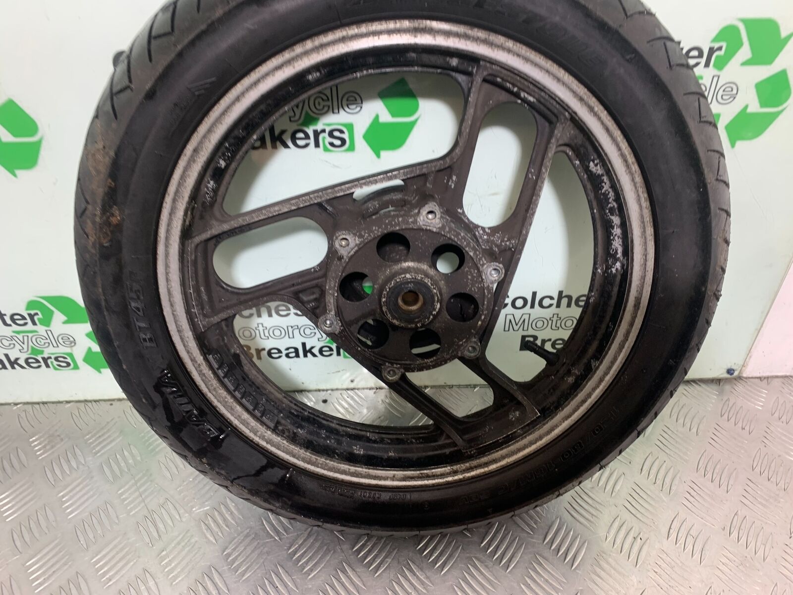 YAMAHA FJ1100 FJ 1100 FRONT WHEEL  YEAR 1984-1985 (CMB1101)