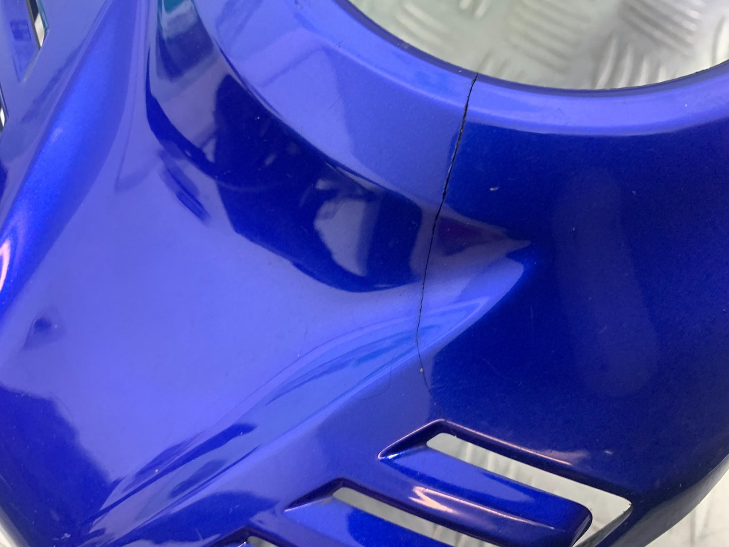 YAMAHA YZF-R125 YZF 125 CENTER TANK PANEL  YEAR 2019-2022 (CMB1263)