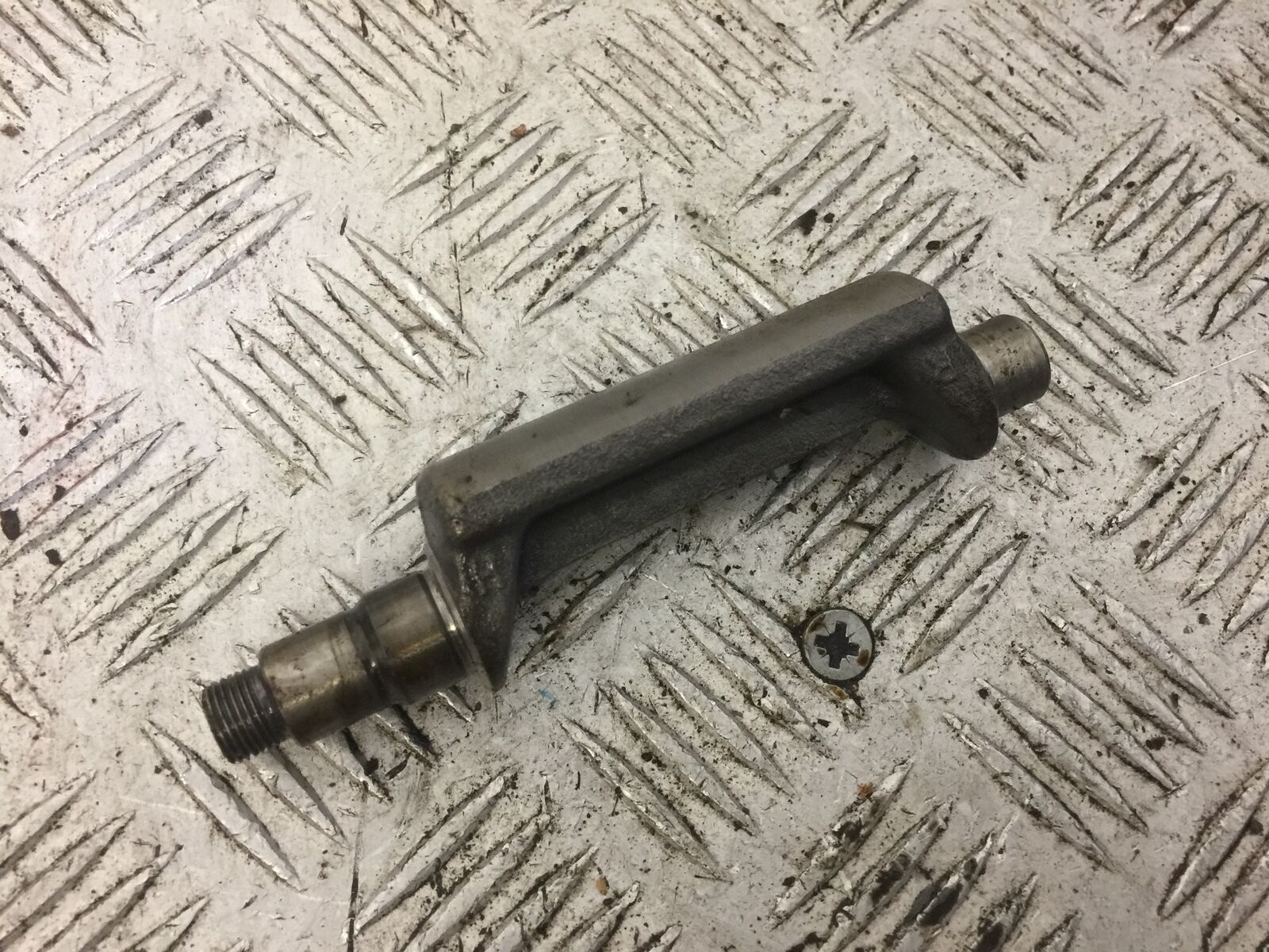 YAMAHA DTR125 DTR 125 DT125 R BALANCE SHAFT  YEAR 1992 (STOCK 712)