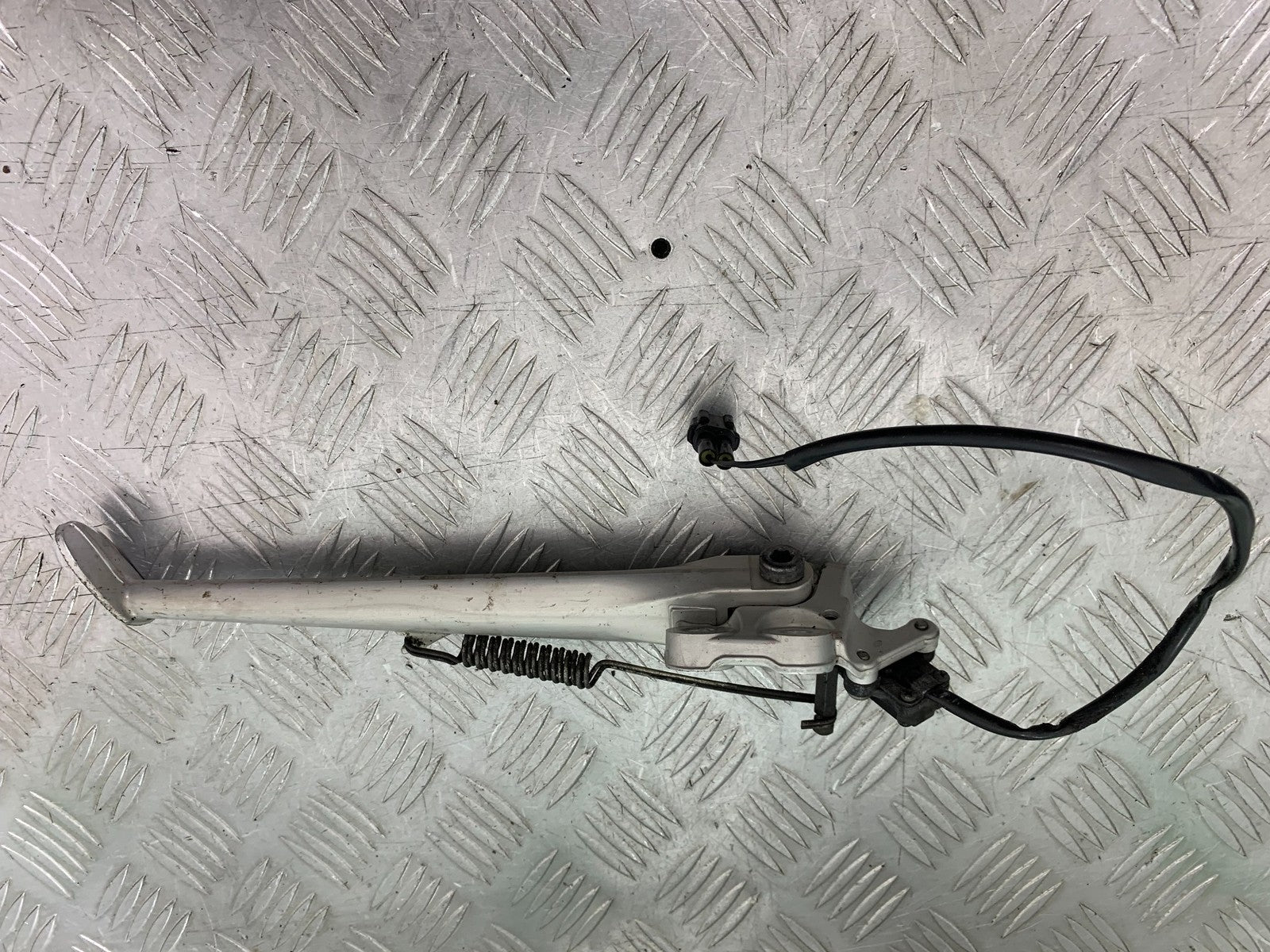 TRIUMPH 675 STREET TRIPLE RX SIDE STAND AND BRACKET  2015- 2017 (CMB1299)