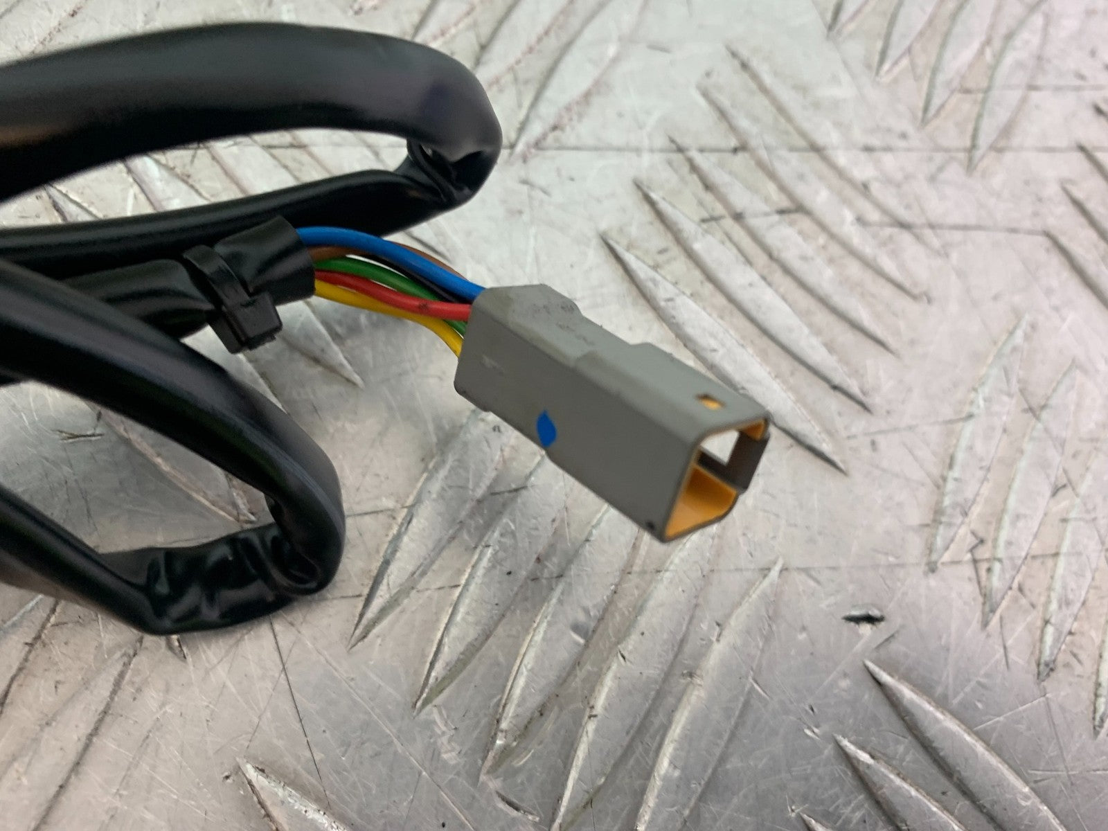 APRILIA RSV4 FACTORY GEAR SELECTOR SWITCH  YEAR 2009-2012 (CMB1224)