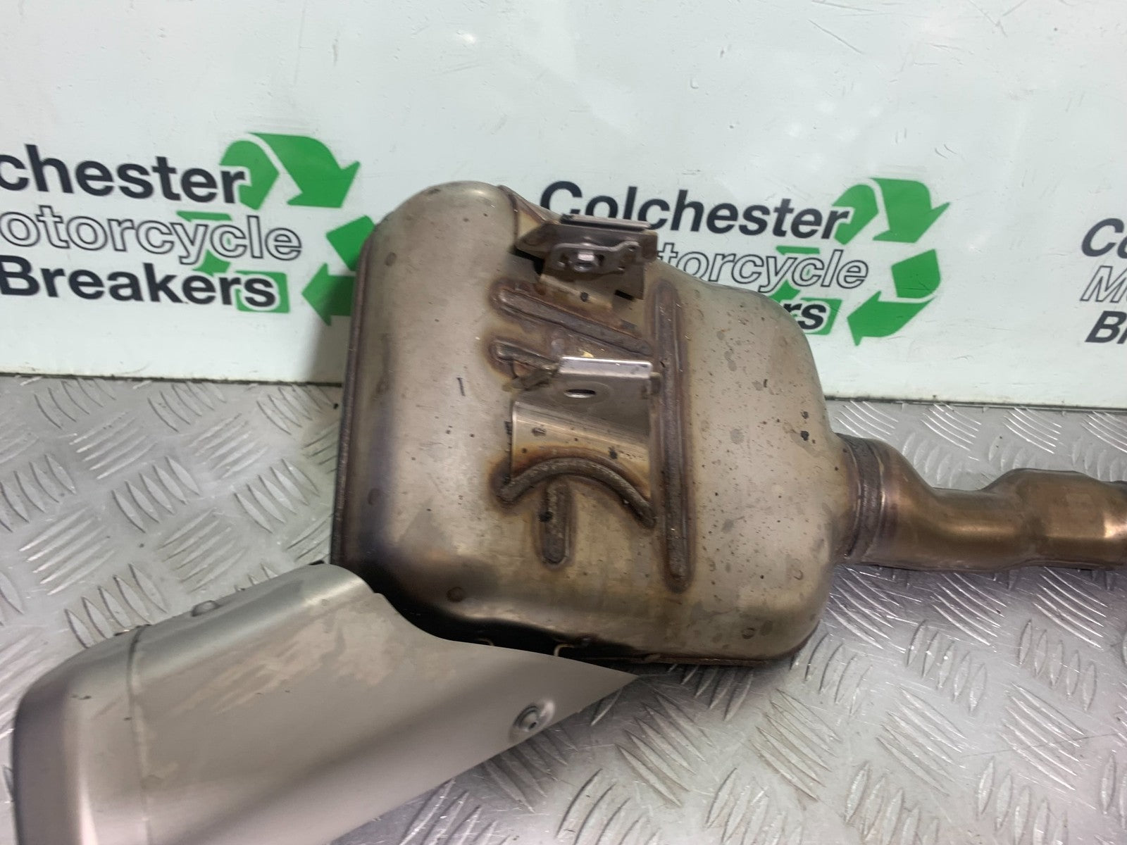 YAMAHA YZF R7 EXHAUST   YEAR 2022-2025 (CMB1255)