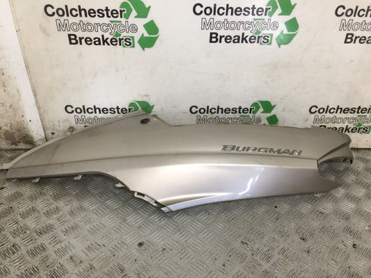 SUZUKI AN 250 BURGMAN LEFT SEAT PANEL YEAR 1999  (STOCK 881)
