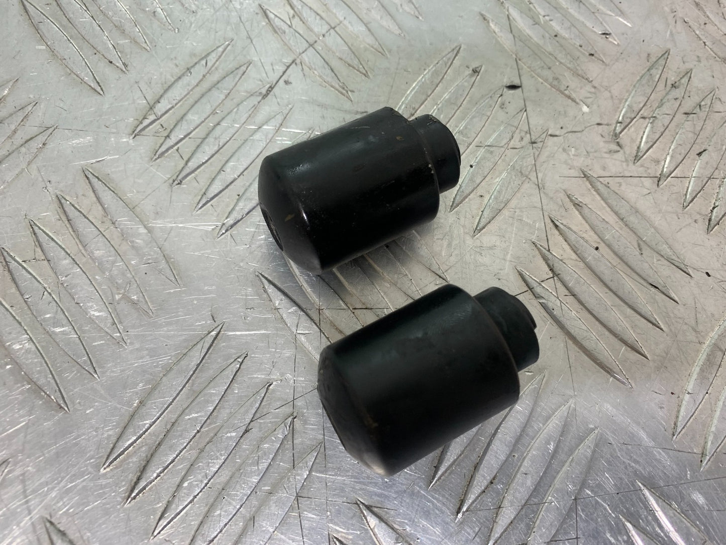 HONDA CBF125 CBF 125 BAR END WEIGHTS   YEAR 2009-14 (CMB1182)