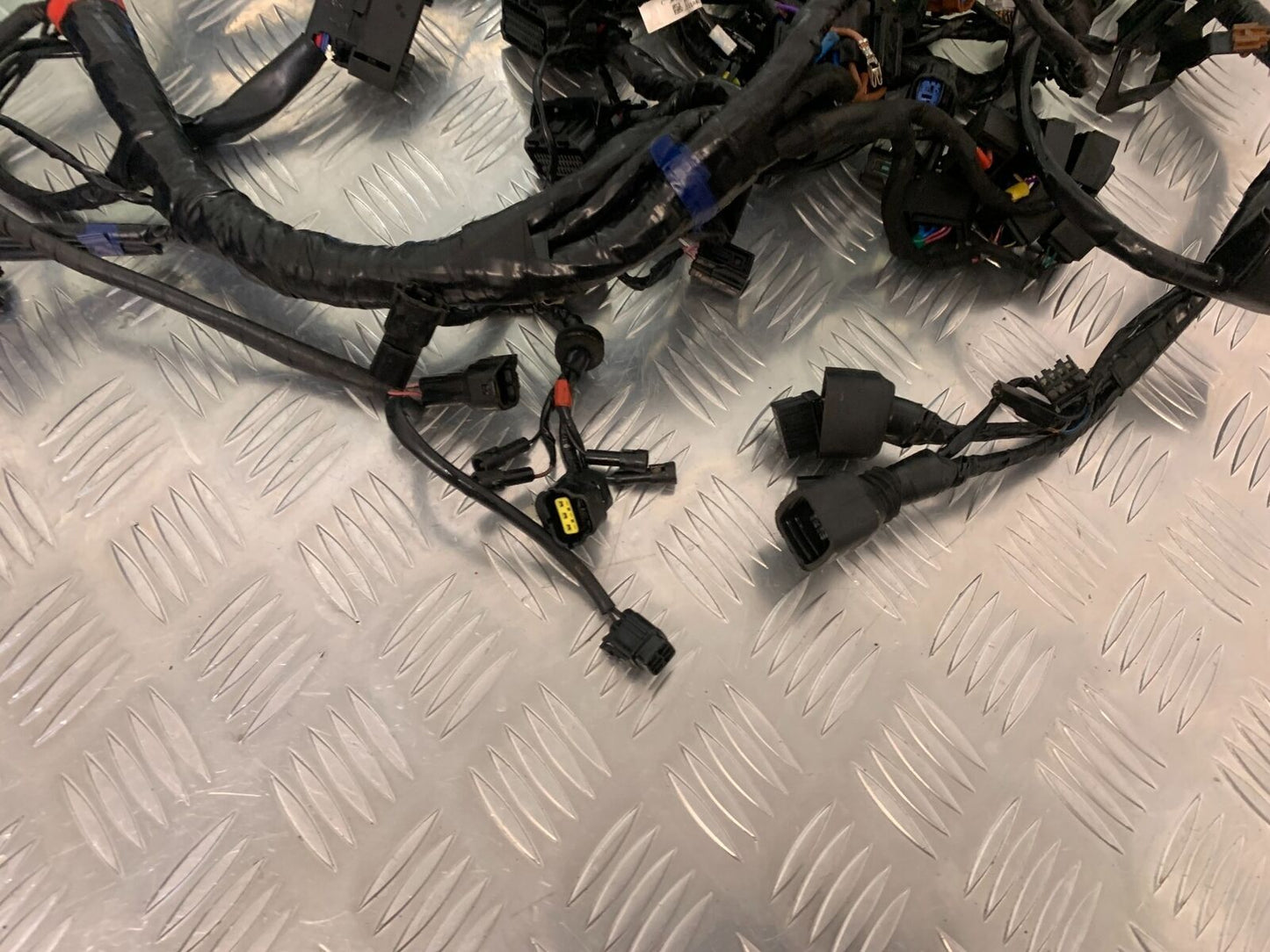 TRIUMPH TIGER 800 XCX WIRING LOOM   YEAR 2015-2017  (STOCK 966)