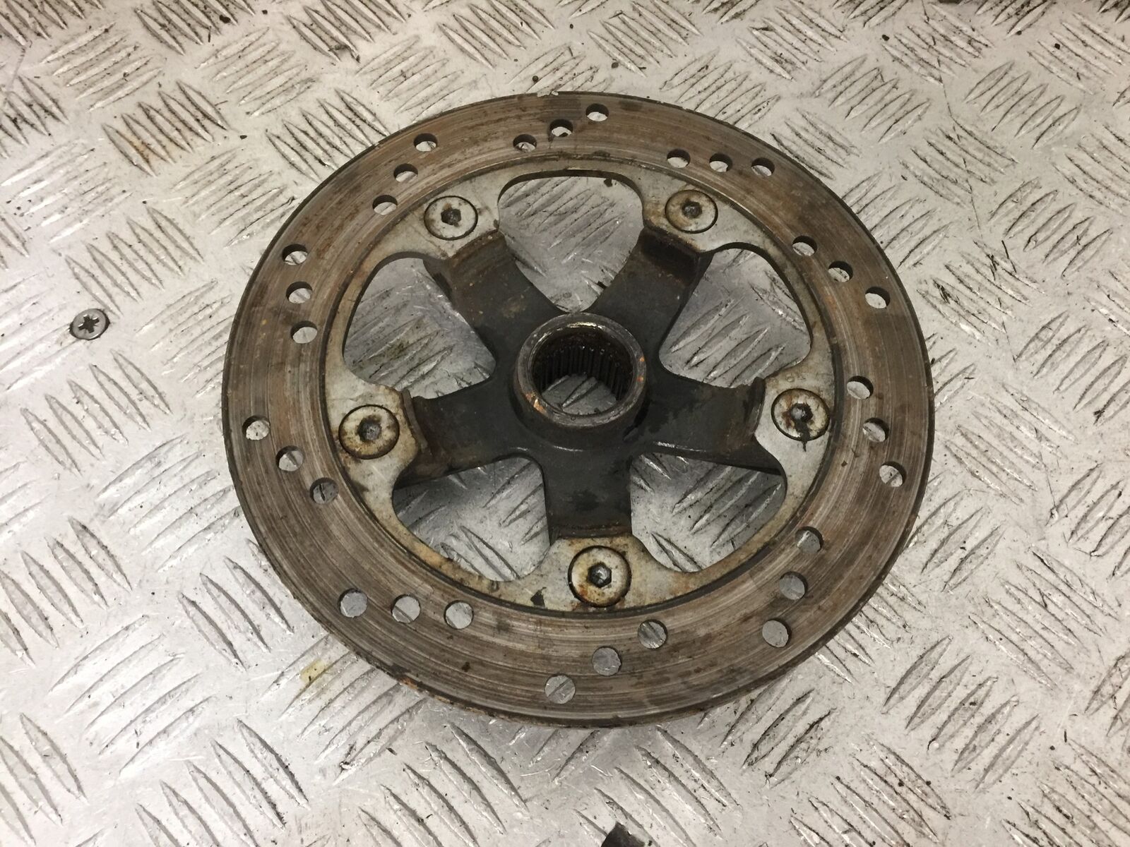 SUZUKI AN 250 BURGMAN REAR DISC  YEAR 1999  (STOCK 881)