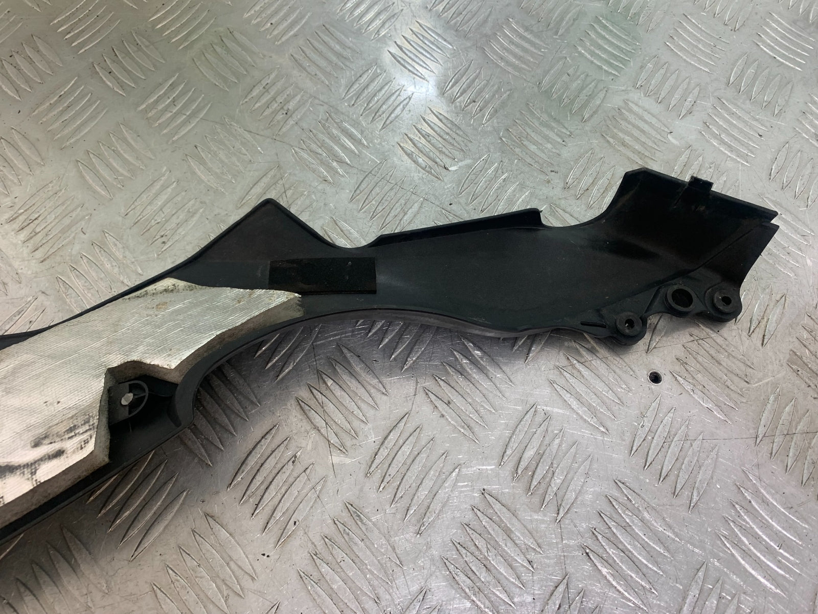 KAWASAKI Z125 Z 125 LEFT SIDE FAIRING  YEAR  2018-2023 (CMB1167)
