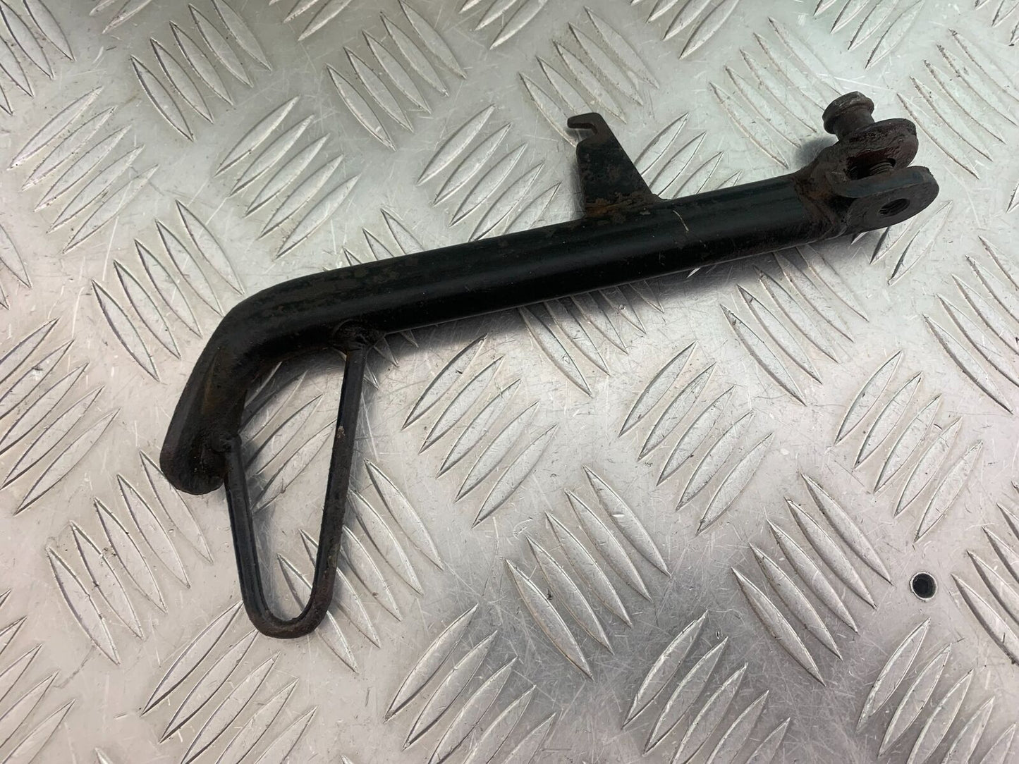 HONDA CBR125 CBR 125 SIDE STAND   YEAR 2004-06  (CMB1040)