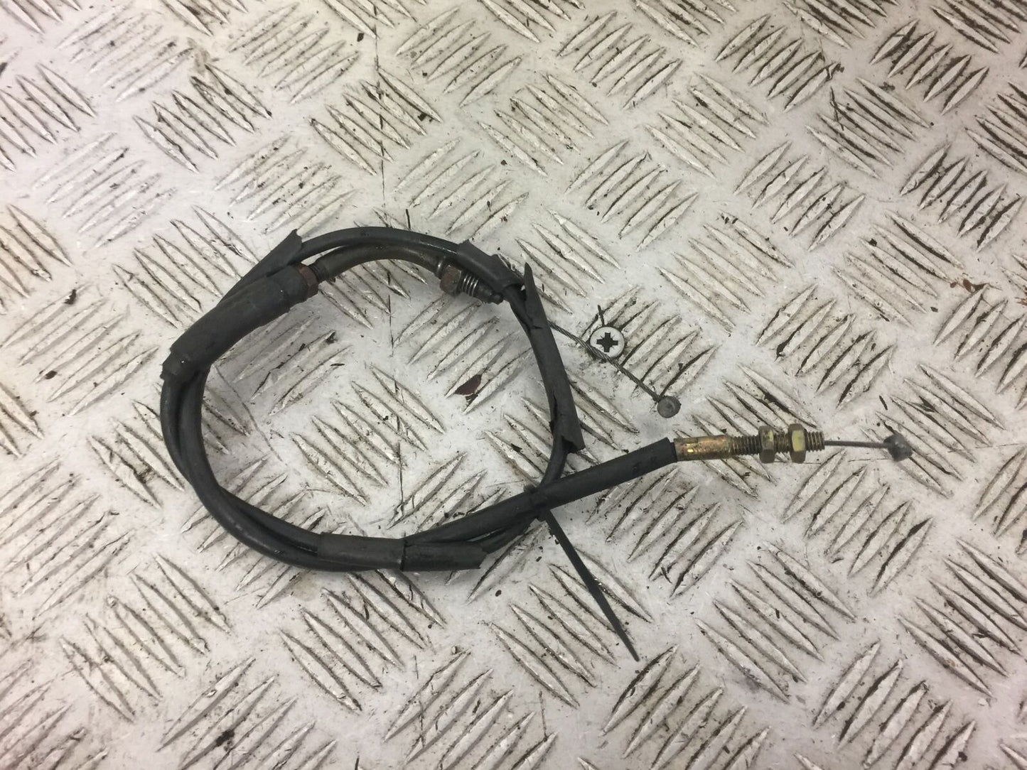 HONDA CBR125 CBR 125 THROTTLE CABLE  YEAR 2004-06  (STOCK 530)