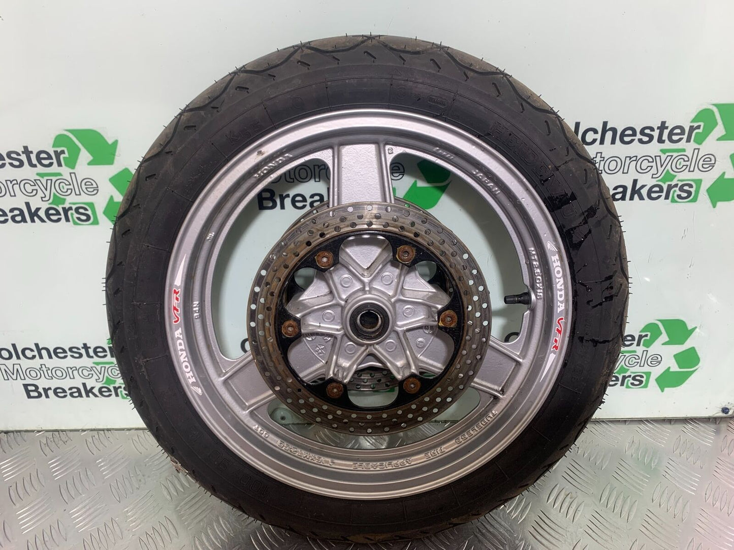 HONDA VFR400 VFR 400 NC21 REAR WHEEL YEAR 1986-87 (CMB1043)