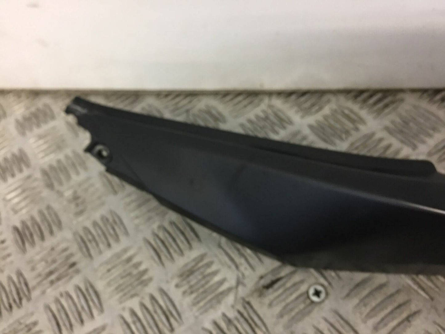 KAWASAKI ZX636 ZX 636 LEFT SEAT PANEL   YEAR 2013-2016
