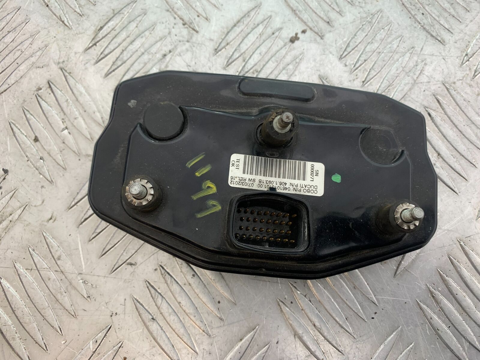 DUCATI 1199 PANIGALE CLOCKS SPEEDO DASH YEAR 2012-2014 (CMB1047)
