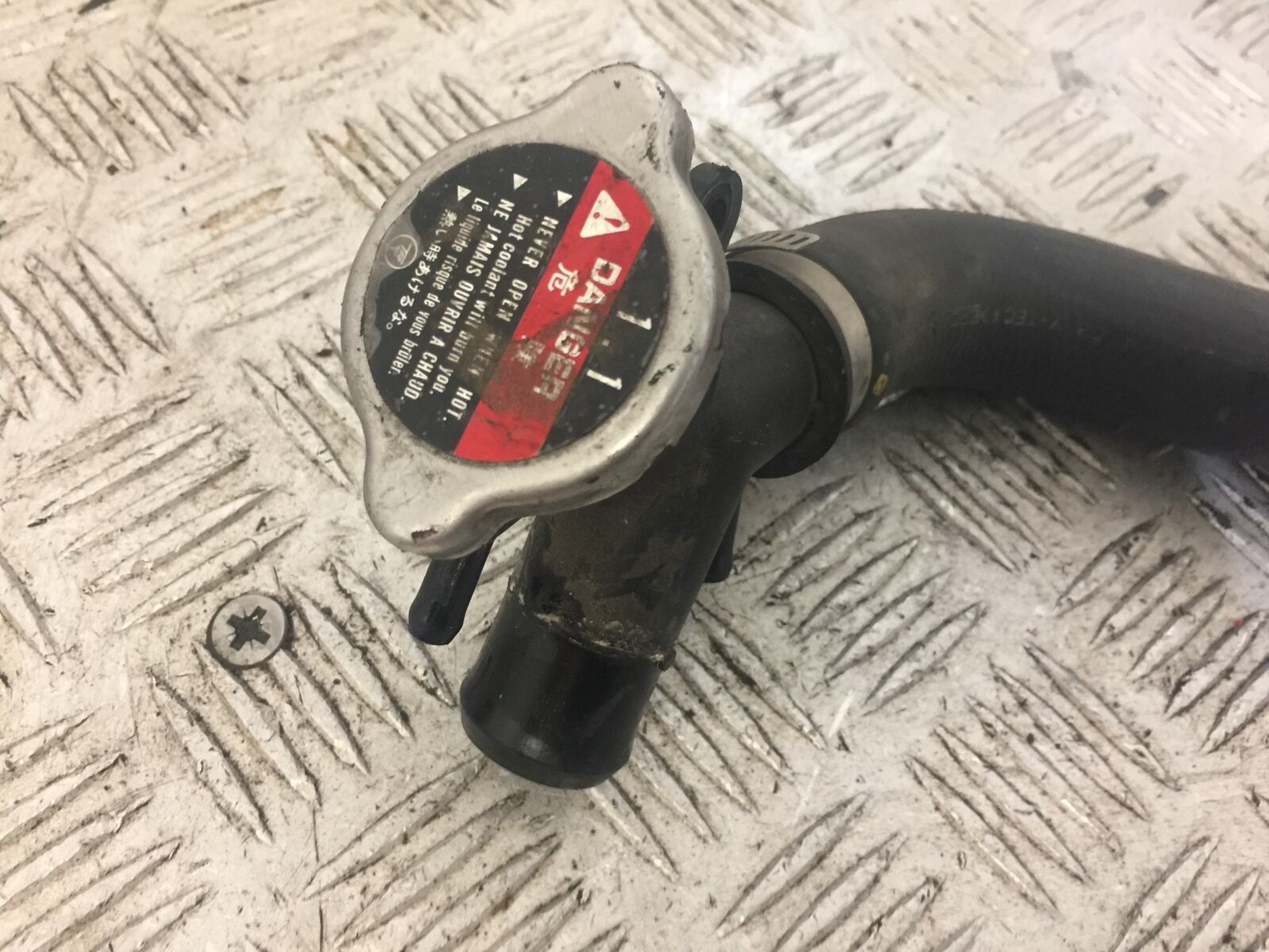 HONDA CB600 CB 600 F-8 HORNET RADIATOR CAP  2010 (STOCK 669)