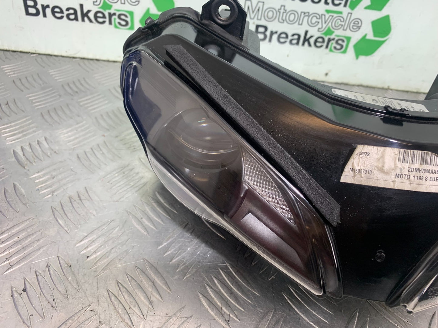 DUCATI 1198 S HEADLIGHT  YEAR 2009-2011 (CMB1219)