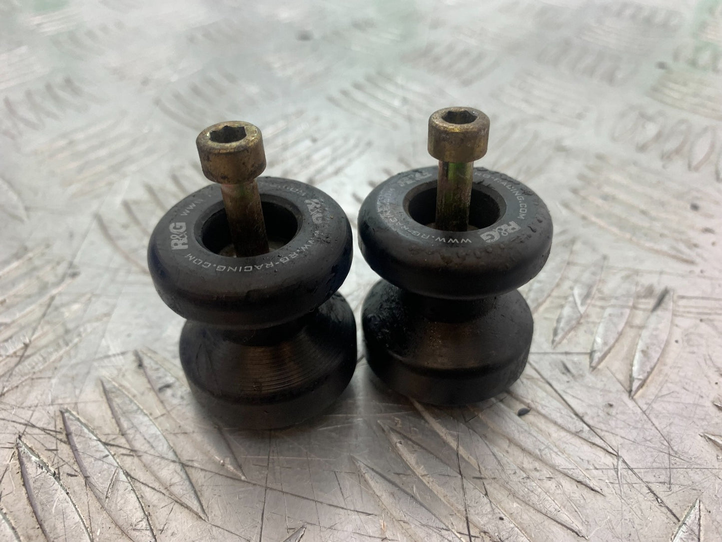 YAMAHA XSR900 XSR 900 SWINGARM BOBBINS  YEAR 2022-2024 (CMB1215)
