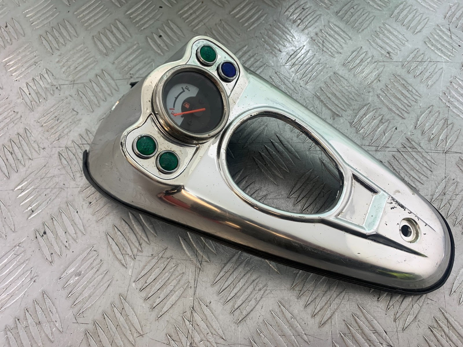 PIONEER NEVADA XF125 CHROME TANK COVER   YEAR 2009 (CMB1214)