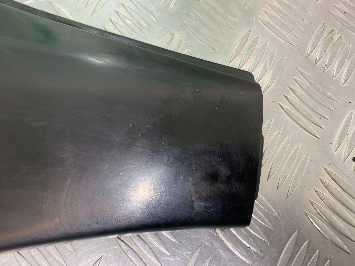 HONDA NTV 650 REVERE LEFT SEAT PANEL  YEAR 1988-1996 (CMB1025))