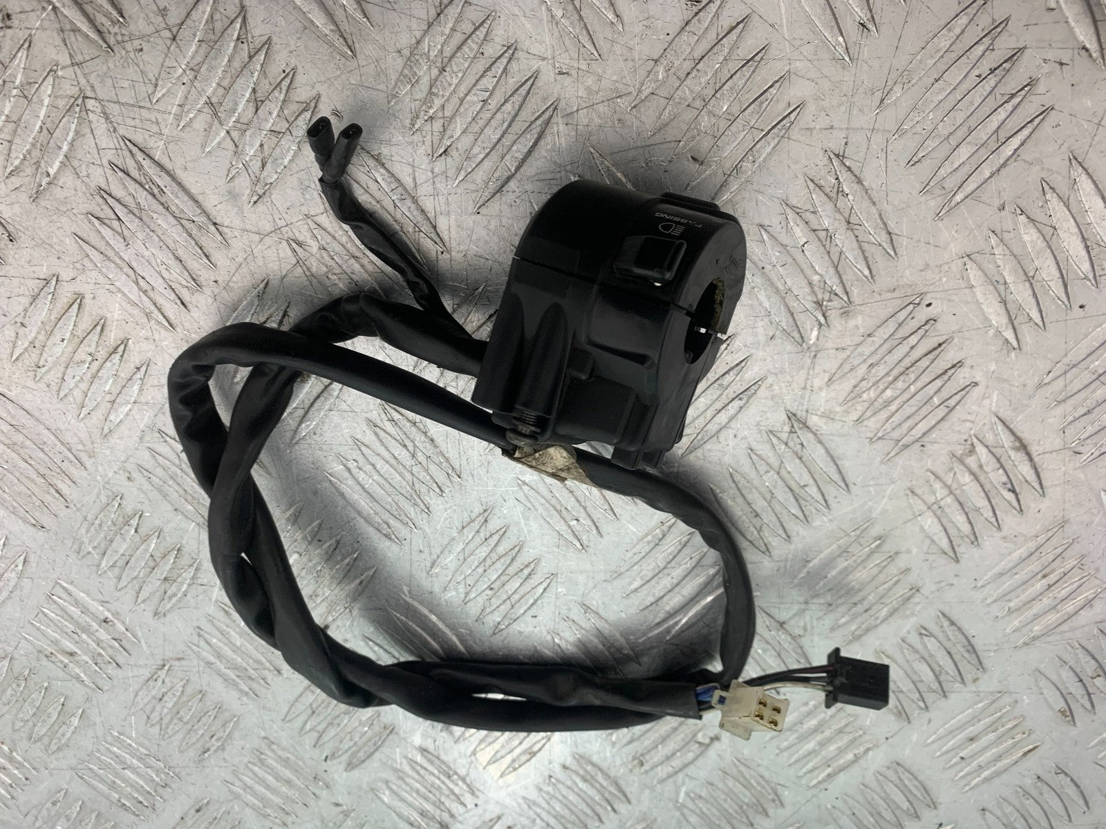 HONDA NT 700 V DEAUVILLE LEFT SWITCH GEAR  YEAR 2006-2010 (CMB1298)