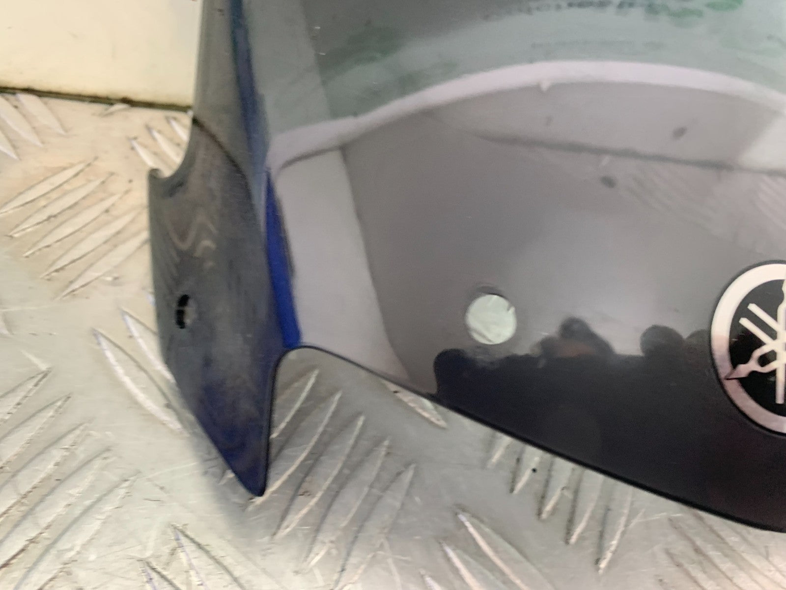 YAMAHA YBR125 YBR 125 SCREEN  YEAR 2010-2017 (CMB1252)