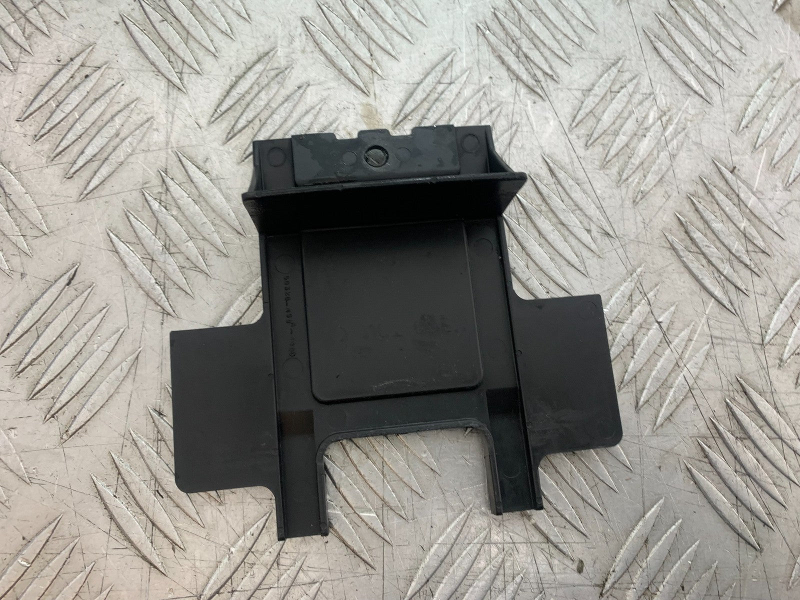 HONDA NTV 600 REVERE BATTERY COVER YEAR 1988-1996  (CMB1281)