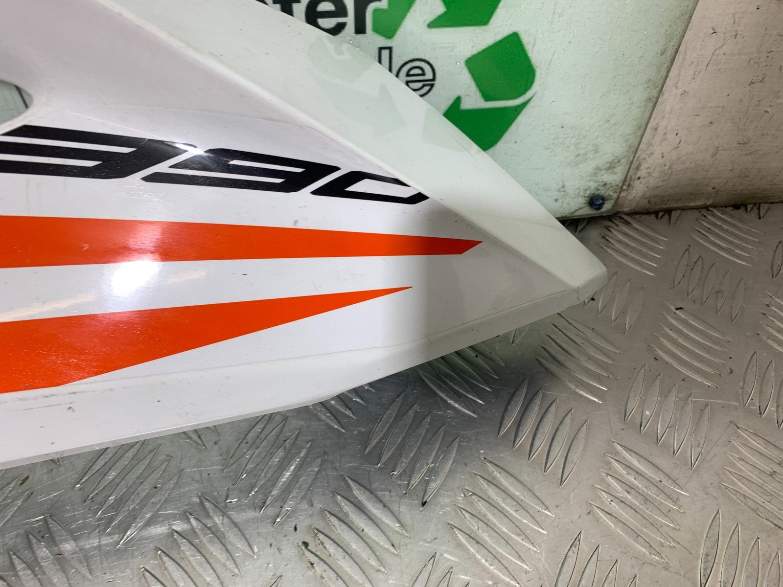 KTM 390 ADVENTURE RIGHT SIDE FAIRING PANEL YEAR 2020-24 (CMB1240)