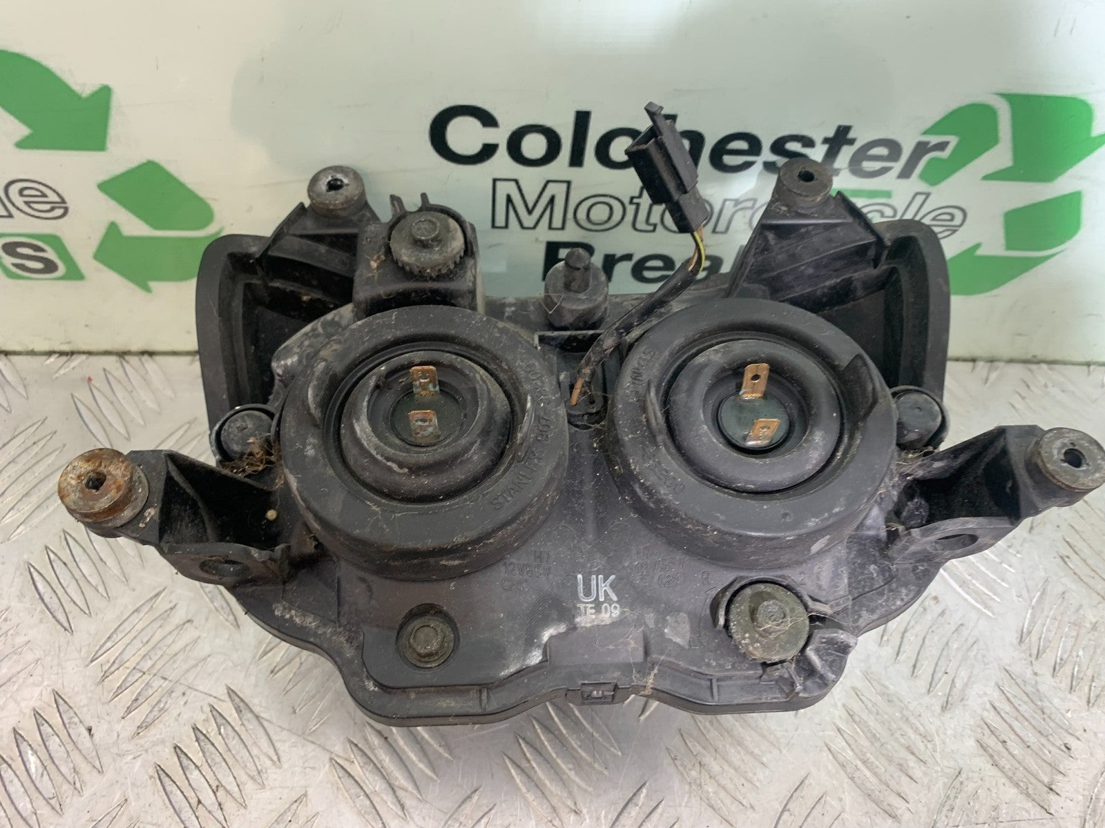 KAWASAKI ER6 F ER6F HEADLIGHT  YEAR 2005-2008 (CMB1277)