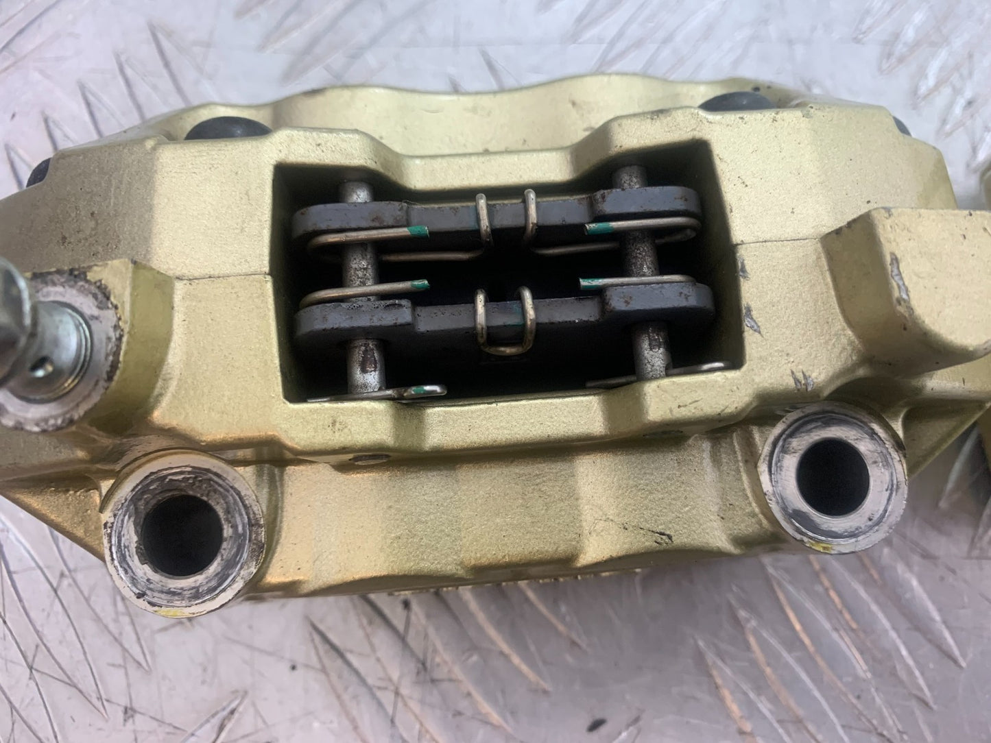 APRILIA SL750 SL 750 SHIVER FRONT BRAKE CALIPERS  YEAR 2008-2016 (CMB1242)