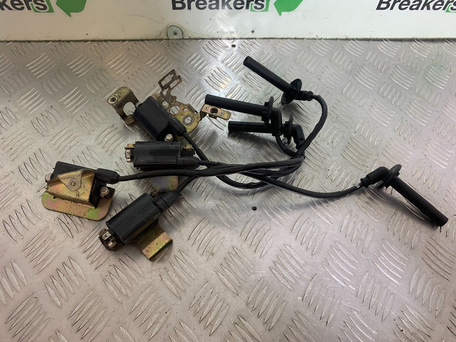 HONDA VFR750 VFR 750 FL-M-N-P COILS AND CAPS   YEAR 1990-93 (CMB1093)