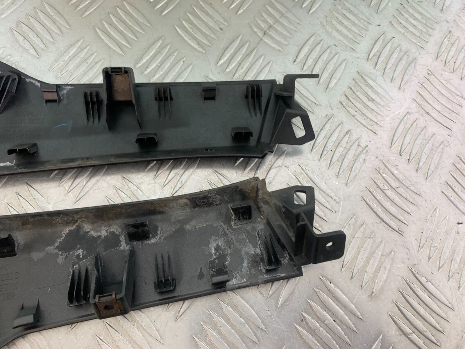 SUZUKI AN400 AN 400 BURGMAN LOWER INFILL PANELS   YEAR 2017-2024 (CMB1118)