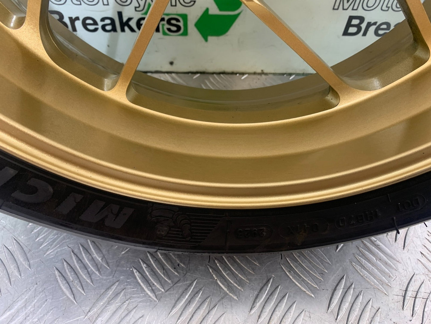 YAMAHA XSR900 XSR 900 REAR WHEEL  YEAR 2022-2024 (CMB1215)