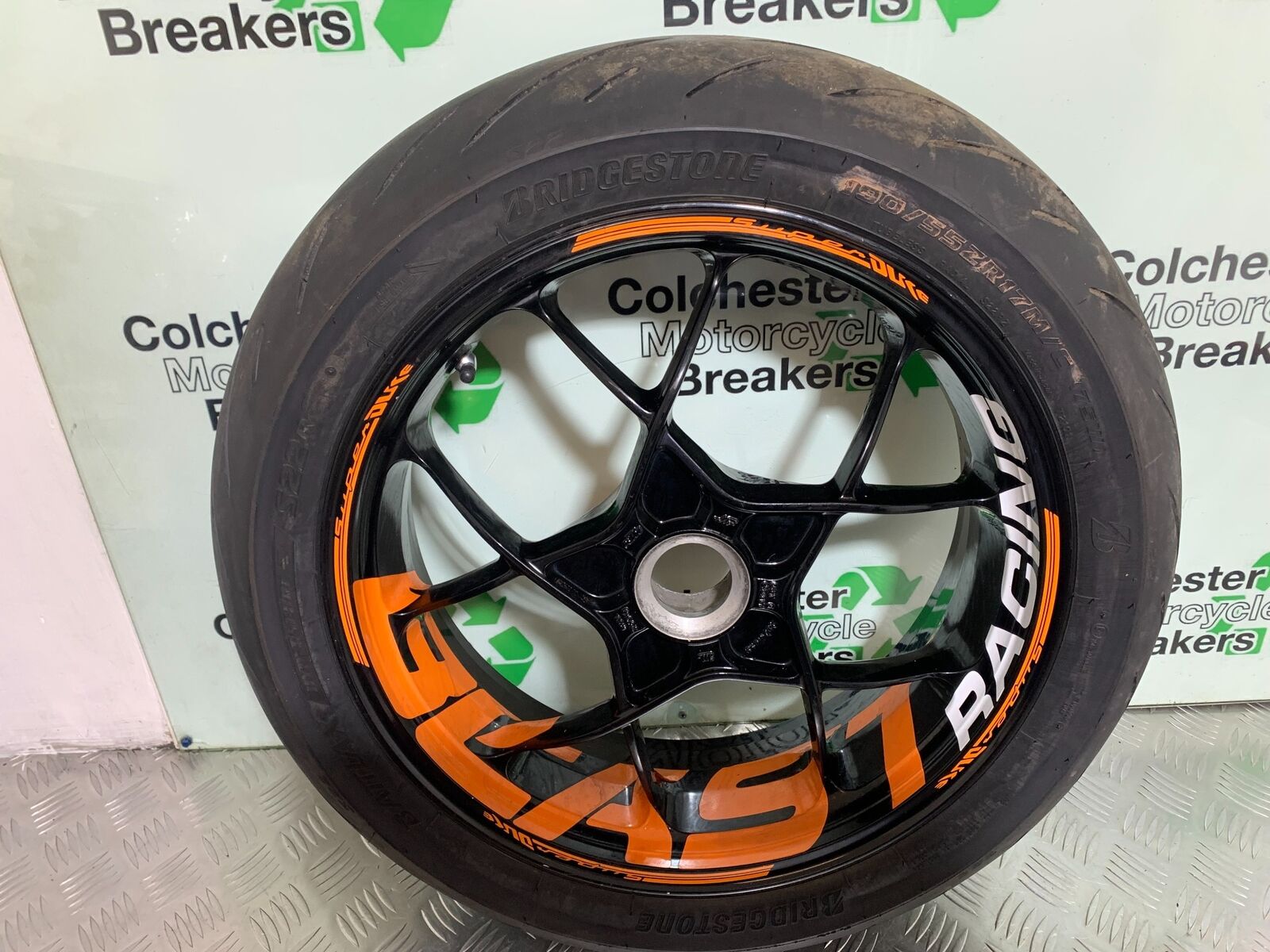 KTM 1290 SUPER DUKE REAR REAR WHEEL YEAR 2014-2016 (CMB1006)