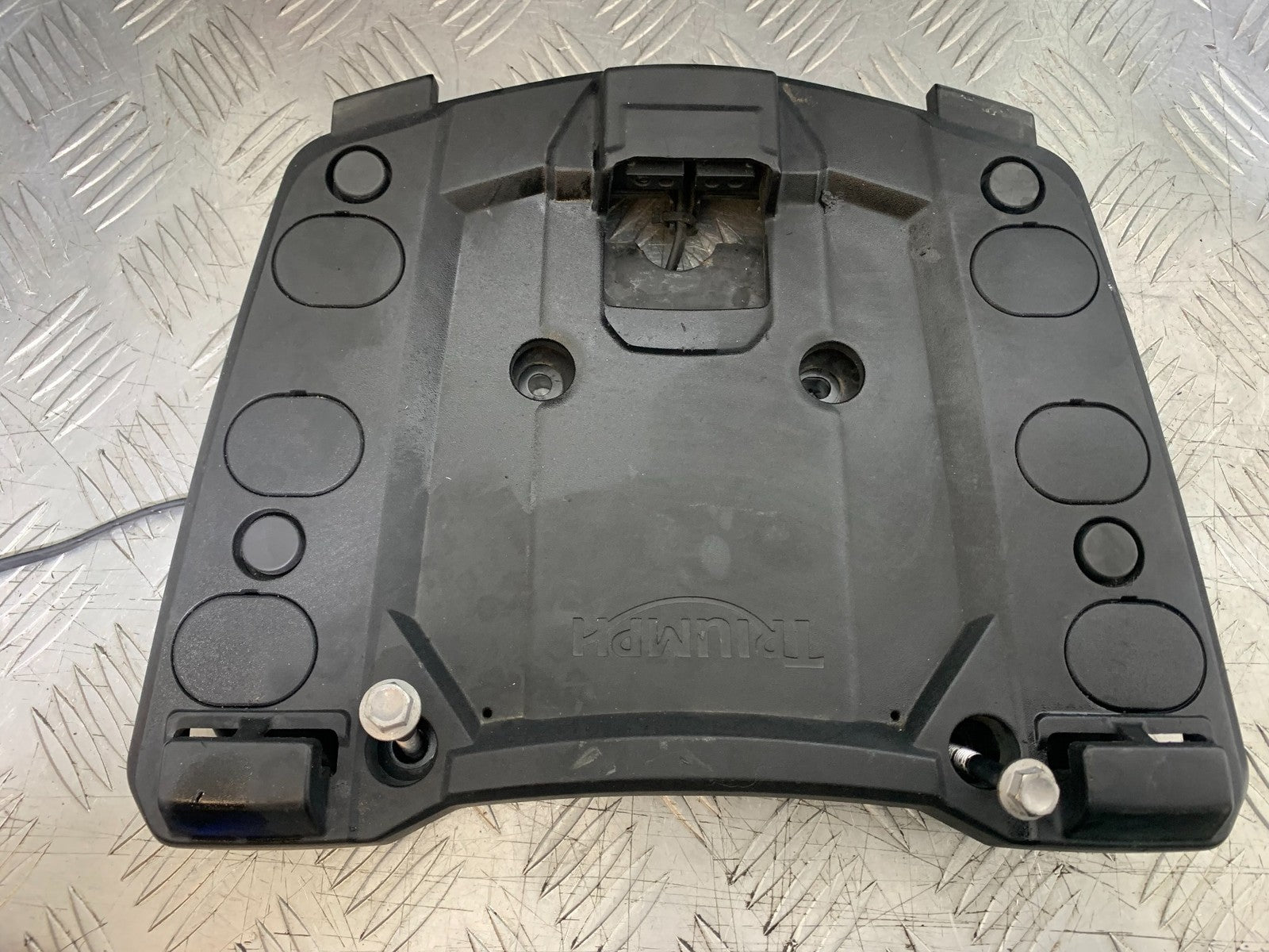 TRIUMPH 1050 SPRINT GT PANNIERS TOP BOX   YEAR 2010-2016 (CMB1250)