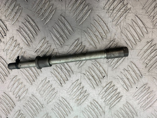 HONDA XL125 VARADERO FRONT WHEEL SPINDLE  YEAR 2001-2006  (CMB1210)