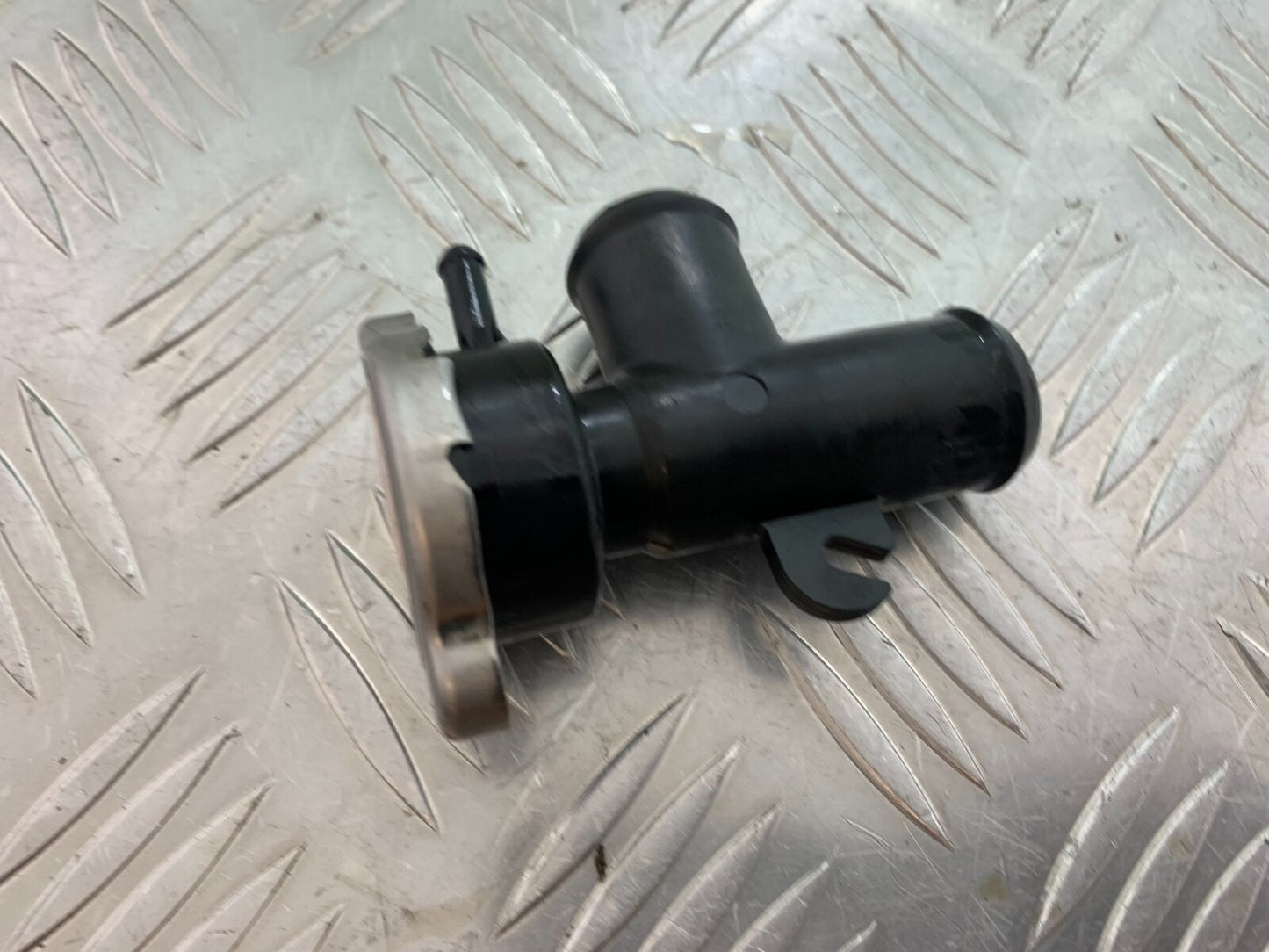 HONDA VFR800 VFR 800 V-TEC RADIATOR CAP   YEAR 2002 -09 (CMB1012)