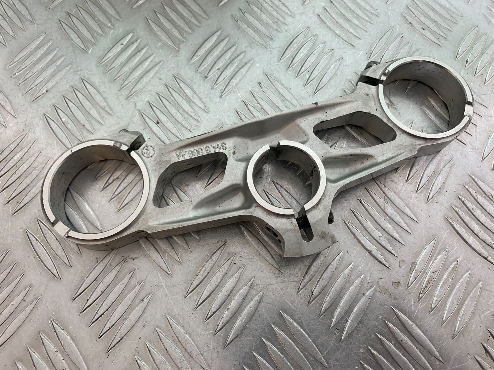 DUCATI 1199 PANIGALE TOP YOKE  YEAR 2012-2014 (CMB1047)